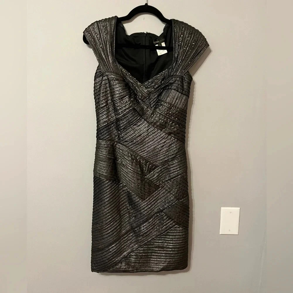 Tadashi Shoji Pintuck Pleat Embellished Cocktail Dress Women's Small